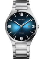 Bering 15240-777 heren titanium herenhorloge 40 mm 5ATM